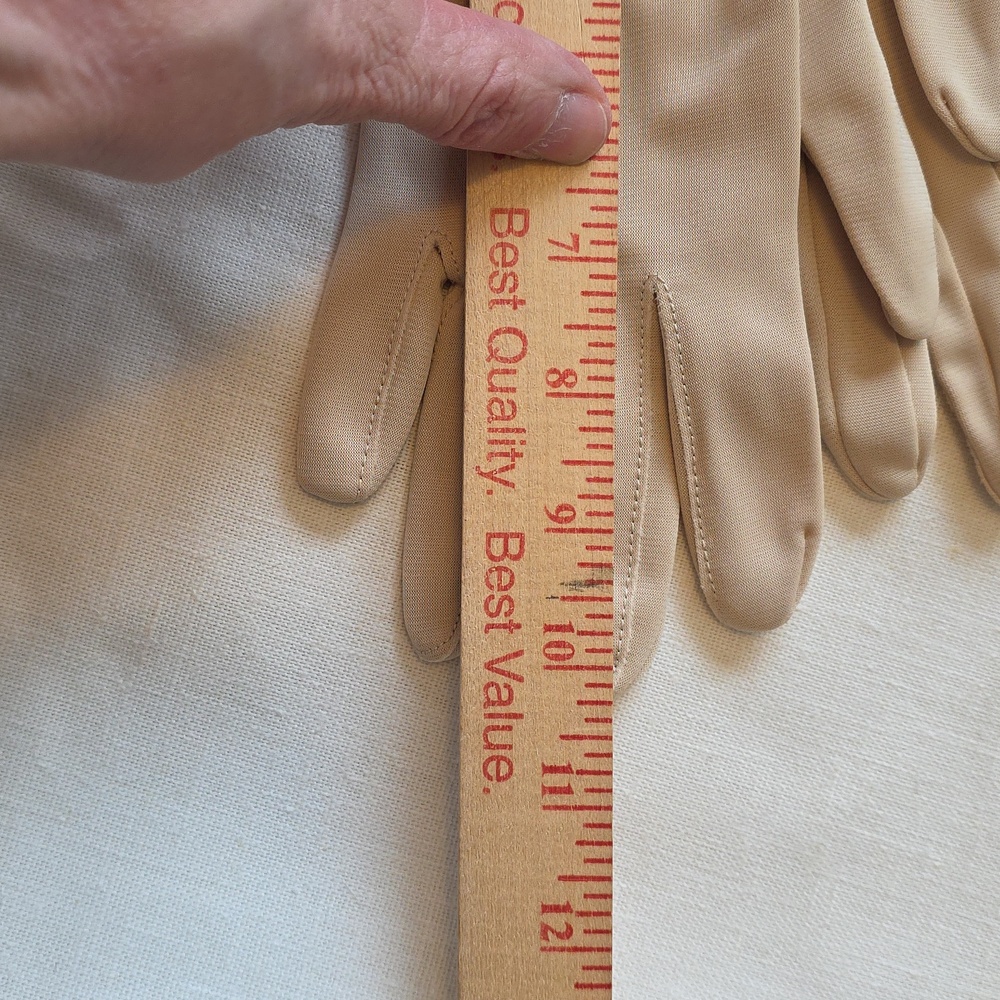 Vintage 60's Dress Gloves 'KAYSER' Soft Beige Nylon Gloves Scalloped XL 8.5-10 - Picture 6 of 7